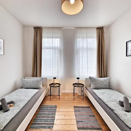 Apartment Altstadt-ferienwohnungen In Der Auguststadt